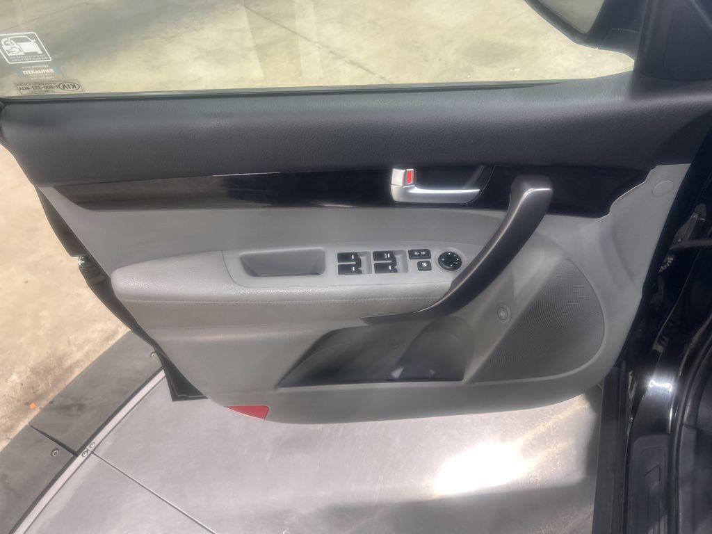 used 2015 Kia Sorento car, priced at $11,185