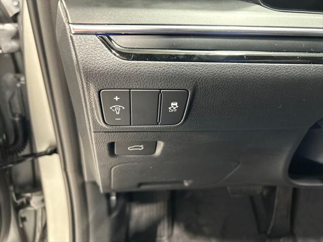 new 2025 Kia K5 car, priced at $30,571