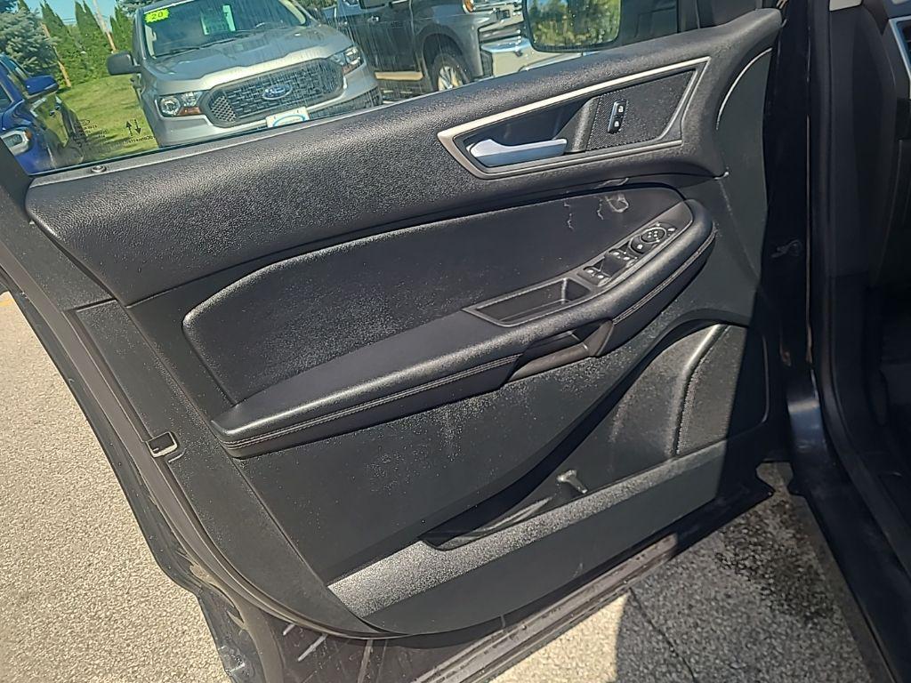 used 2022 Ford Edge car, priced at $27,358