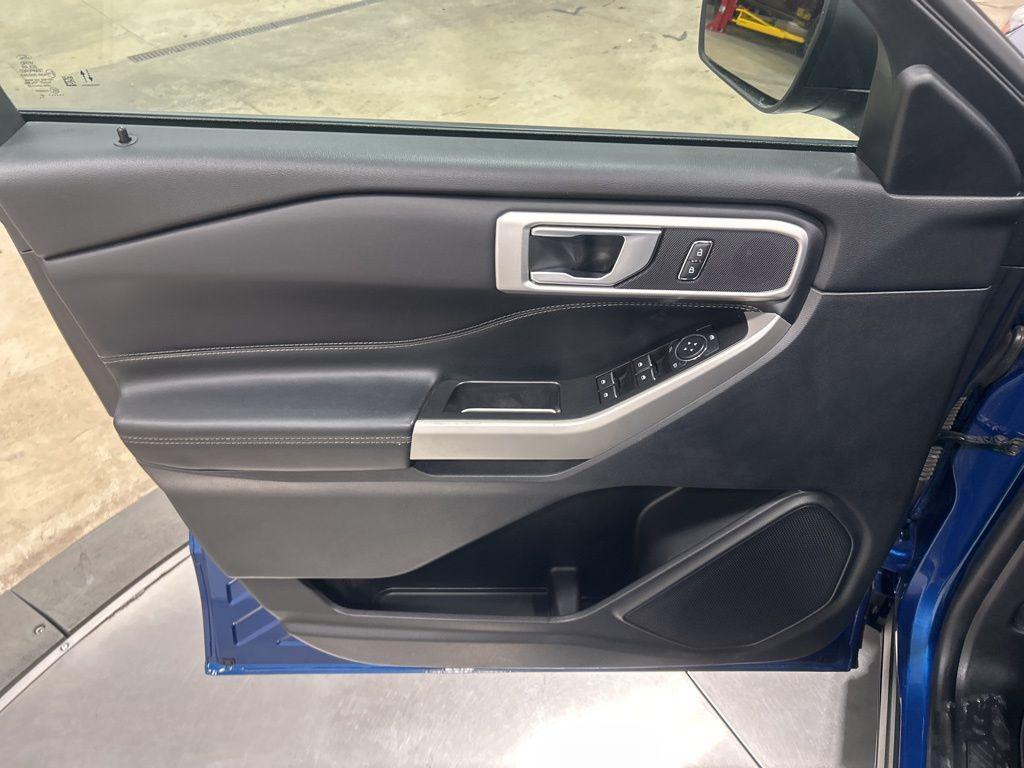used 2022 Ford Explorer car, priced at $29,899