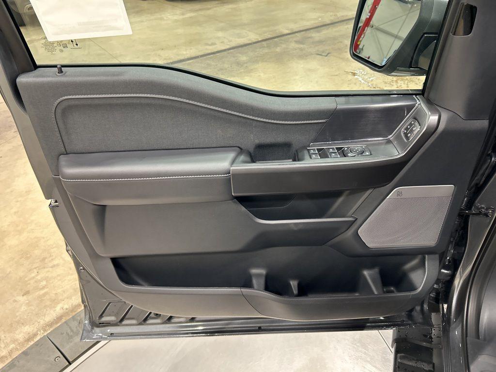 new 2025 Ford F-150 car, priced at $65,600