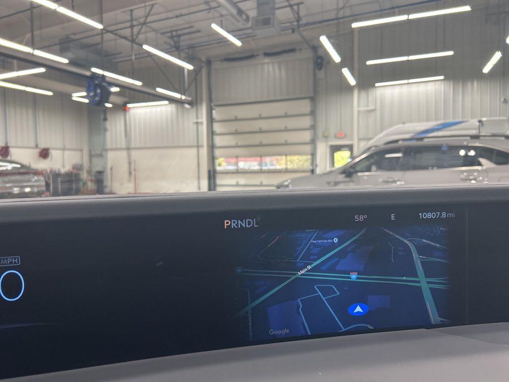 used 2024 Lincoln Nautilus car, priced at $52,396