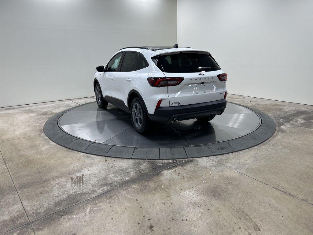 new 2026 Ford Escape car, priced at $38,365