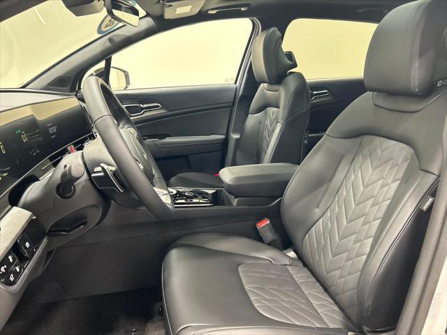 new 2025 Kia Sportage car, priced at $40,727