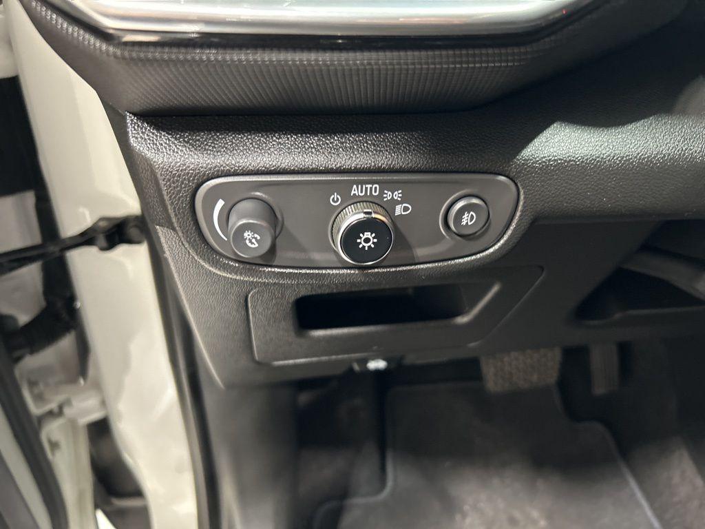 used 2023 Chevrolet TrailBlazer car, priced at $21,994