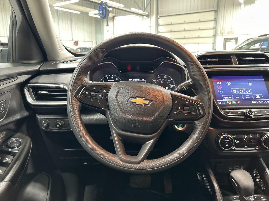used 2023 Chevrolet TrailBlazer car, priced at $21,994