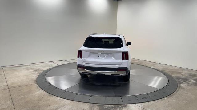 new 2025 Kia Sorento car, priced at $37,395