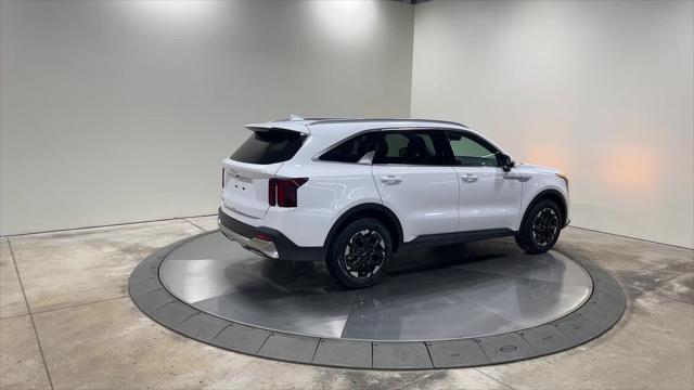 new 2025 Kia Sorento car, priced at $37,395