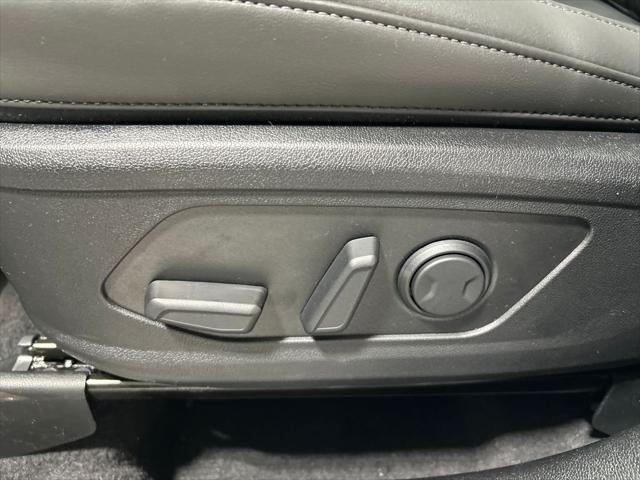 new 2025 Kia Sorento car, priced at $37,395