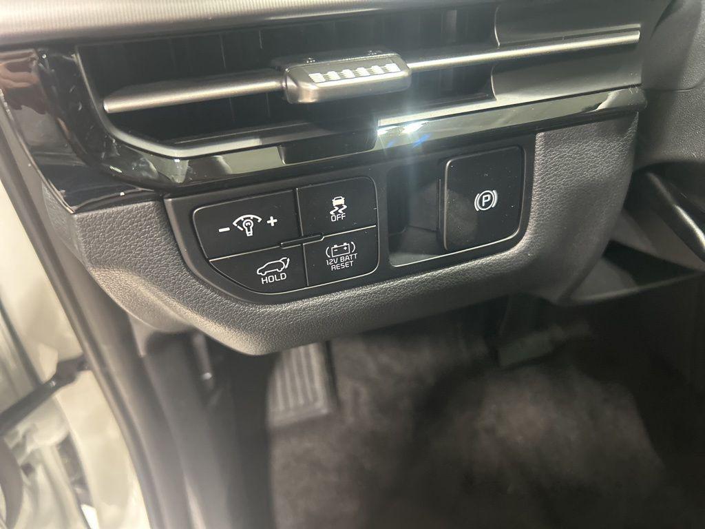 new 2026 Kia Sportage Hybrid car, priced at $42,480