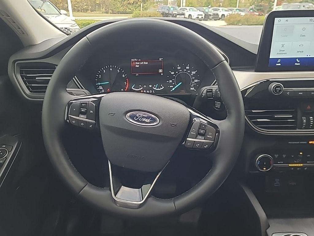used 2022 Ford Escape car, priced at $22,423