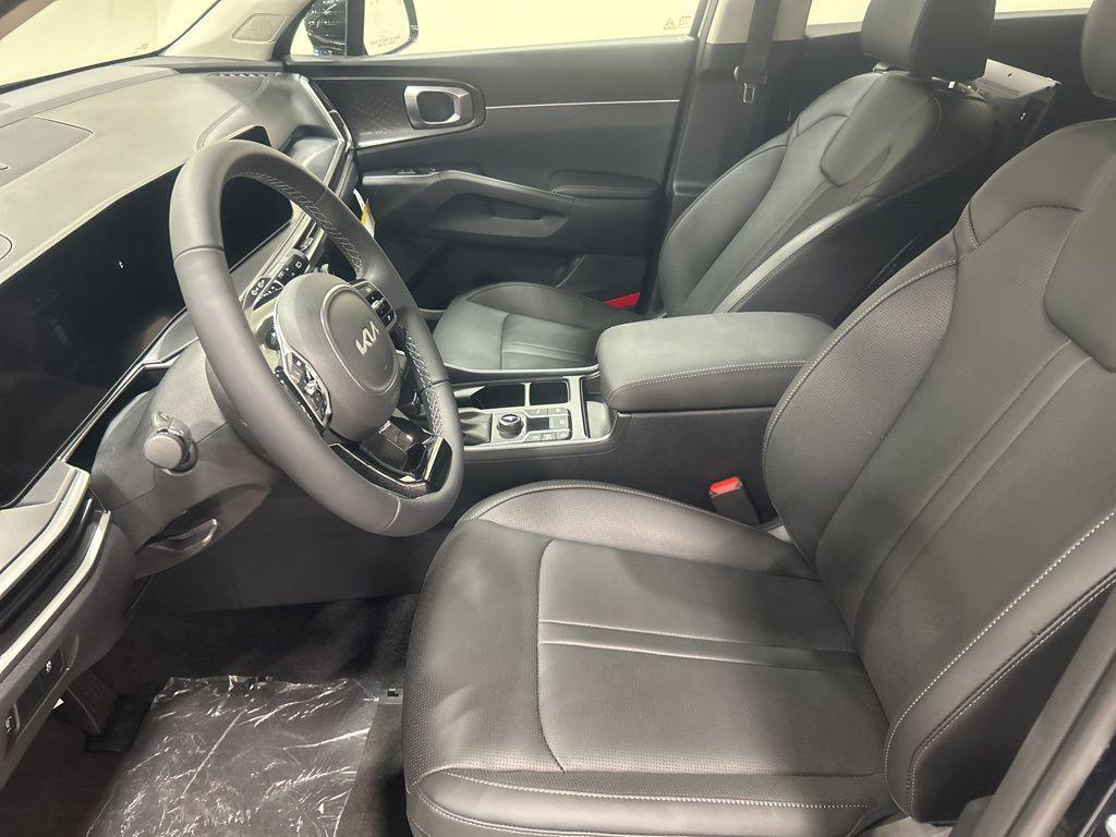 new 2025 Kia Sorento car, priced at $38,894