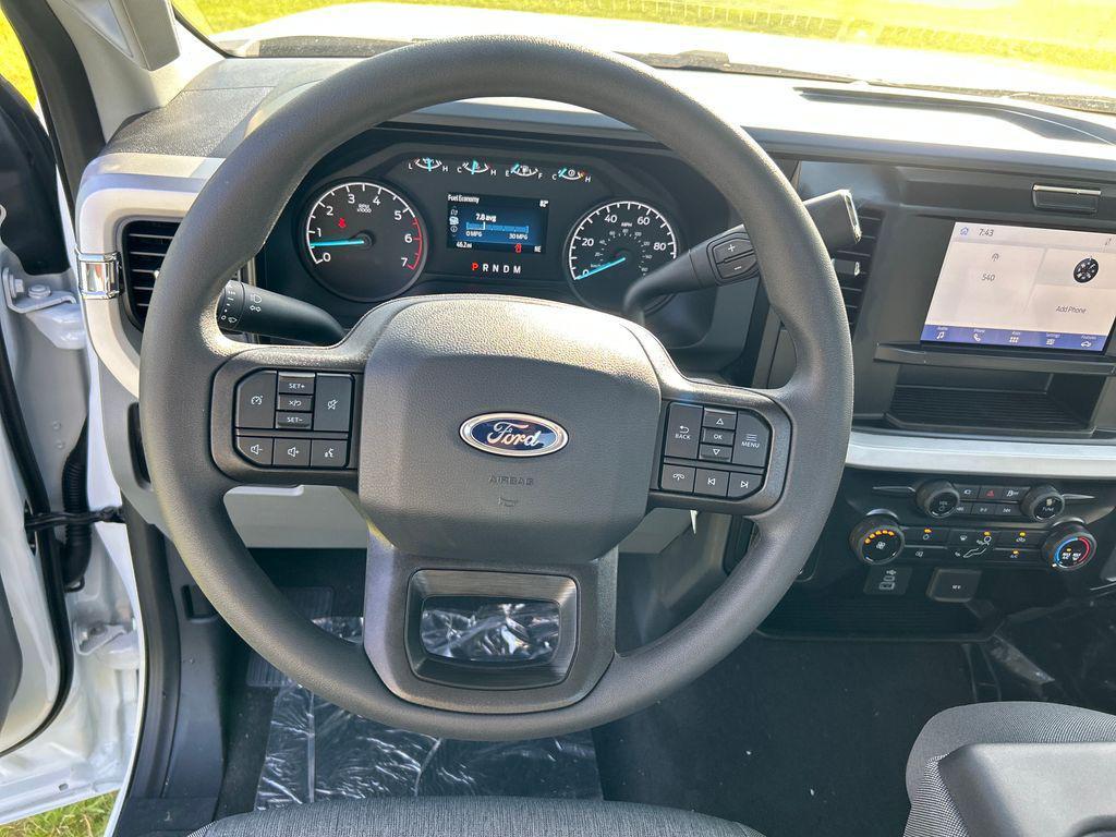 new 2025 Ford F-350 car, priced at $68,242