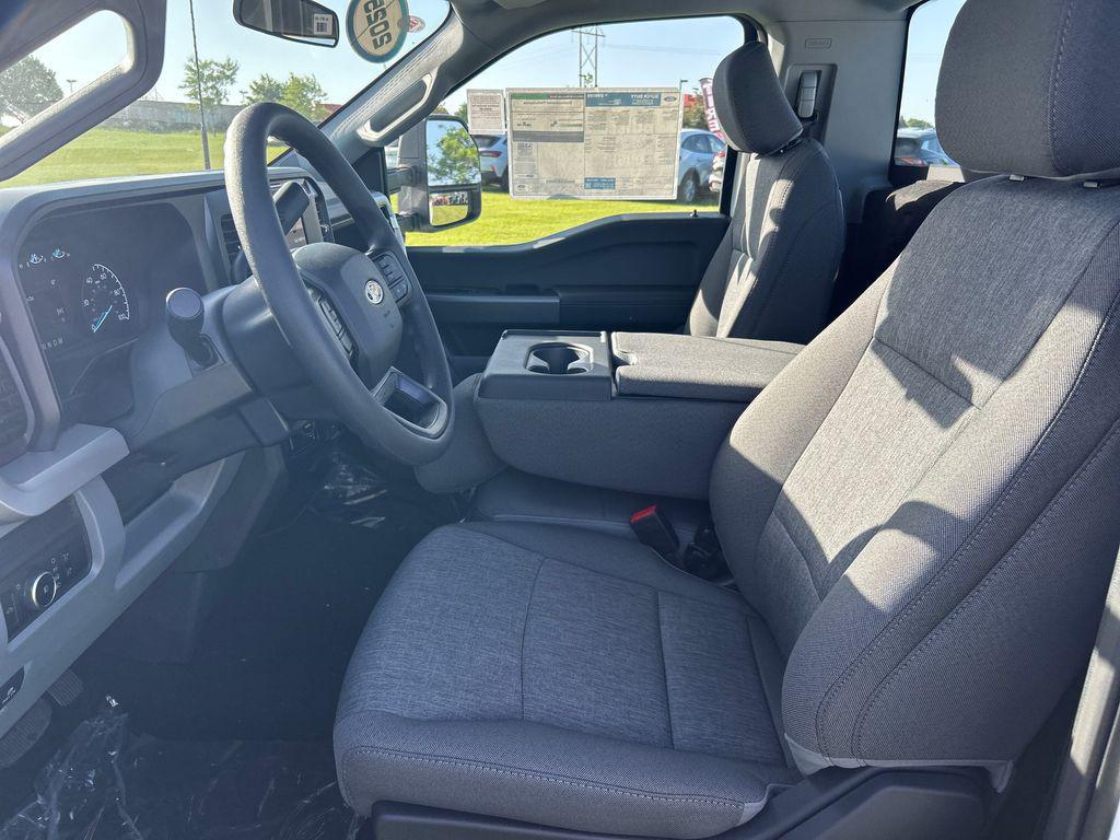 new 2025 Ford F-350 car, priced at $68,242