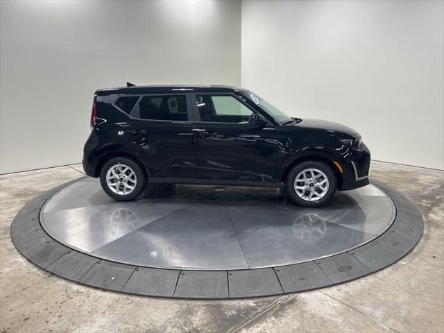 new 2025 Kia Soul car, priced at $22,905