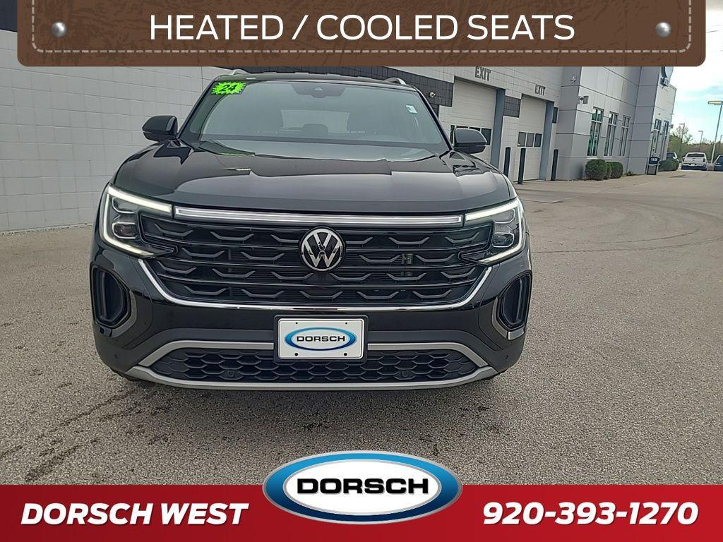 used 2024 Volkswagen Atlas Cross Sport car, priced at $33,427