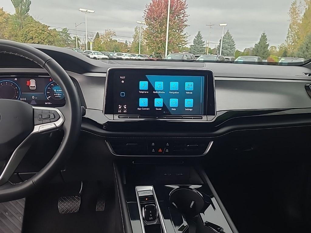 used 2024 Volkswagen Atlas Cross Sport car, priced at $33,427