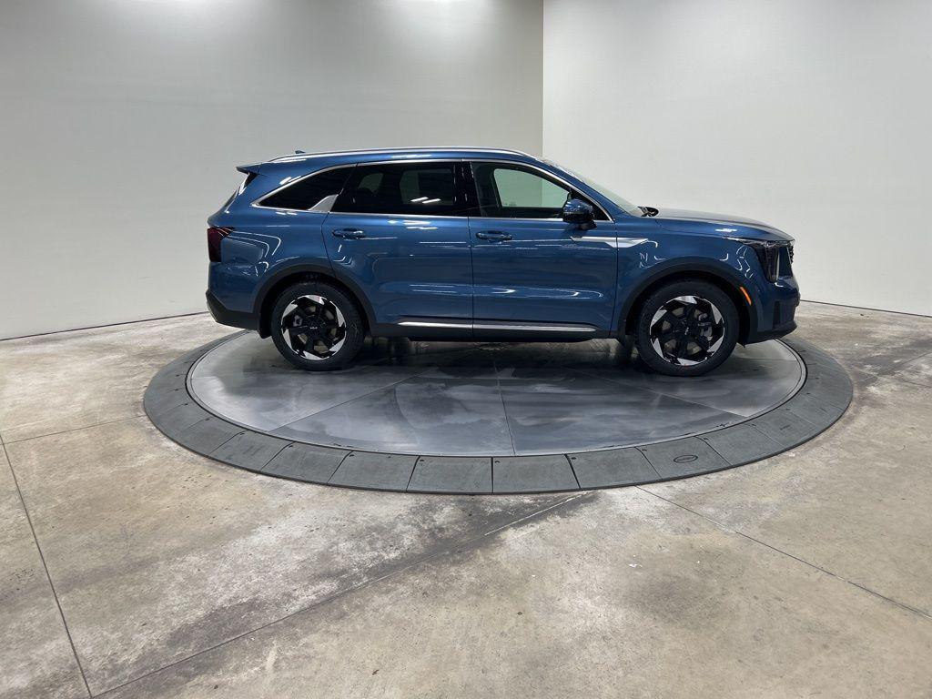 new 2026 Kia Sorento Hybrid car, priced at $42,988
