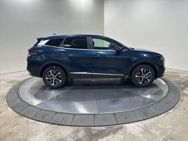 new 2025 Kia Sportage Hybrid car, priced at $32,001