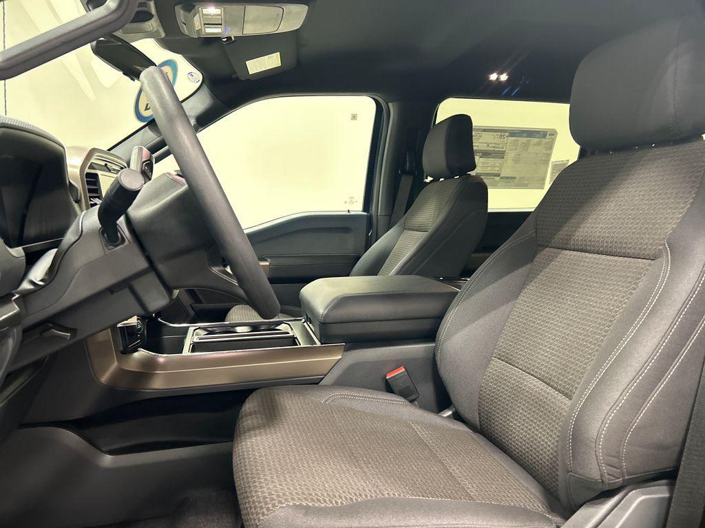 new 2025 Ford F-150 car, priced at $51,940