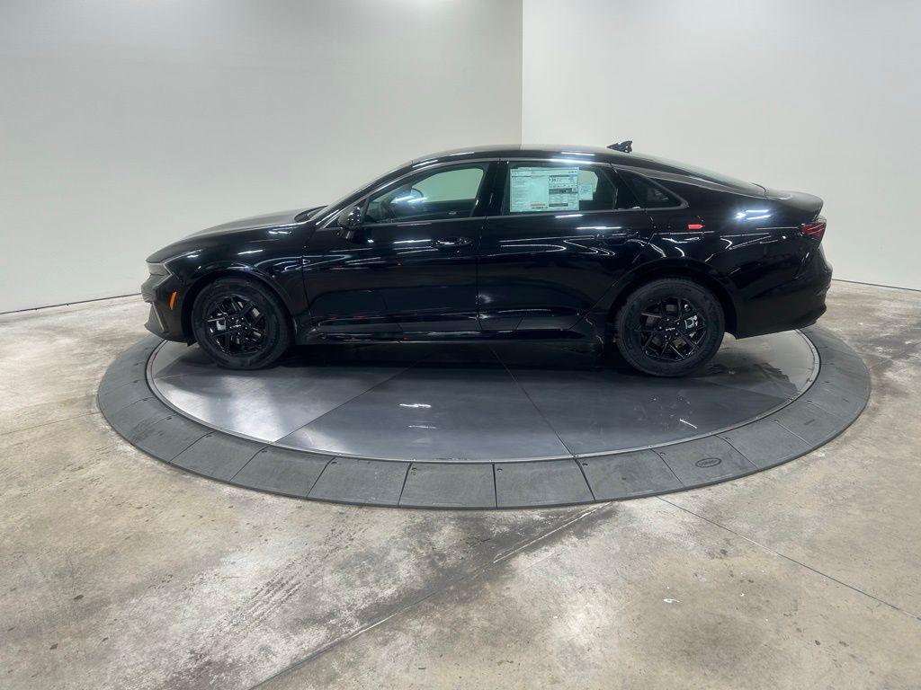 new 2026 Kia K5 car, priced at $27,600