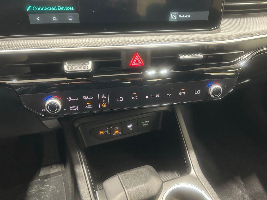 new 2026 Kia K5 car, priced at $27,600