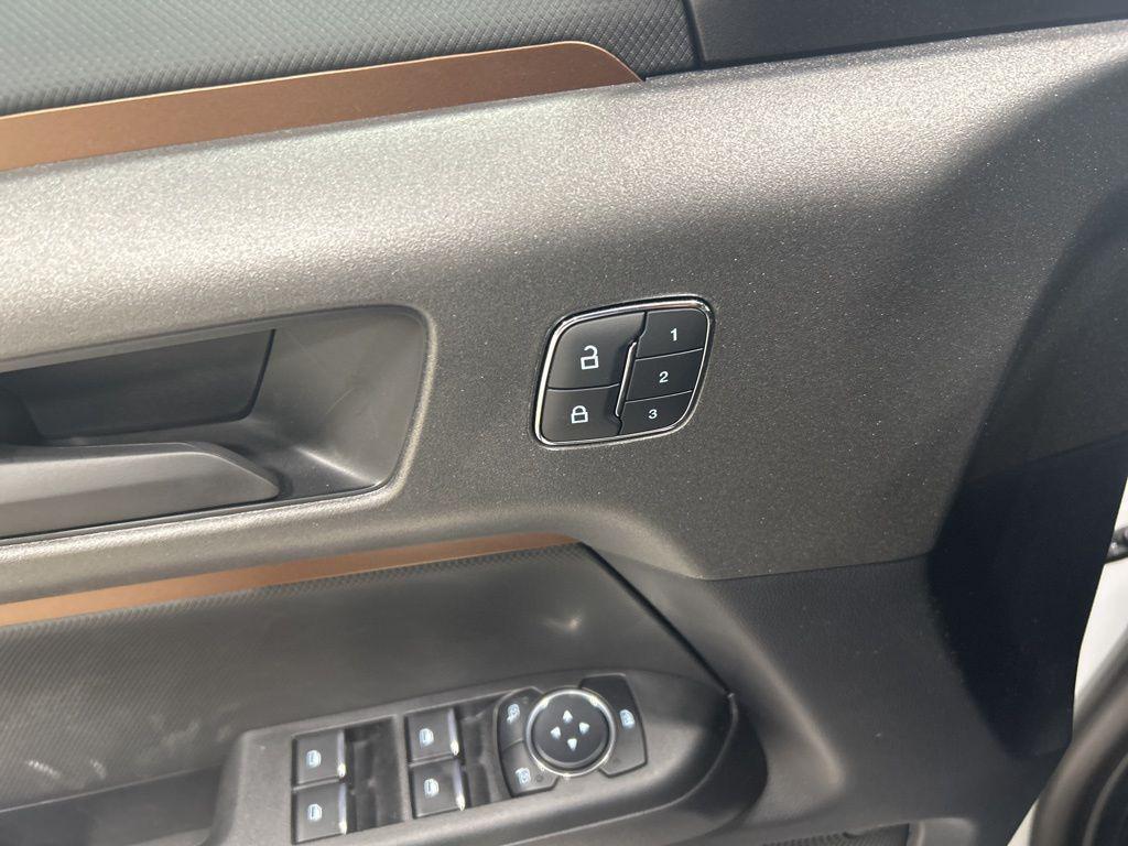 new 2025 Ford Bronco Sport car, priced at $39,040