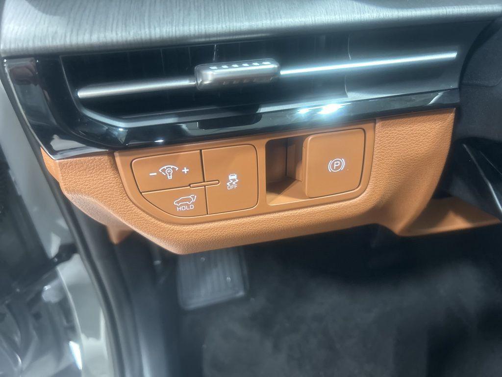 new 2026 Kia Sportage car, priced at $38,219