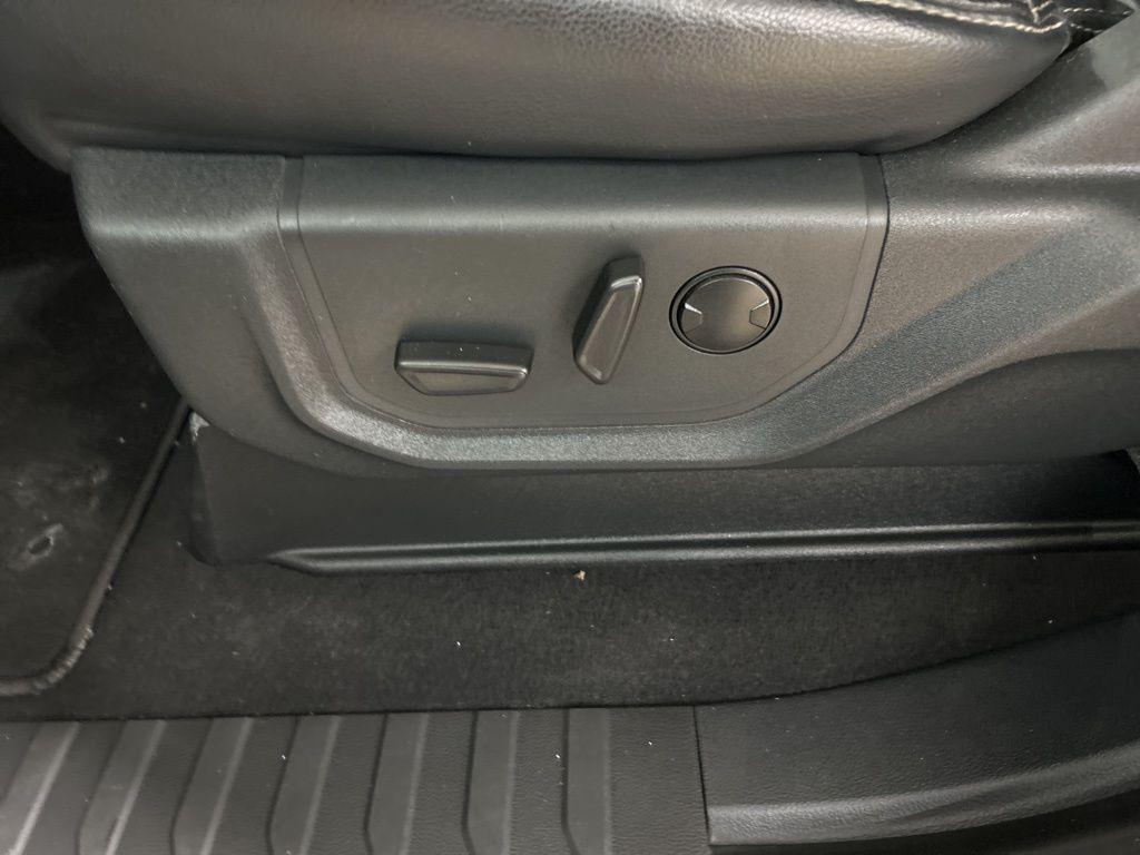 used 2022 Ford F-250 car, priced at $63,480
