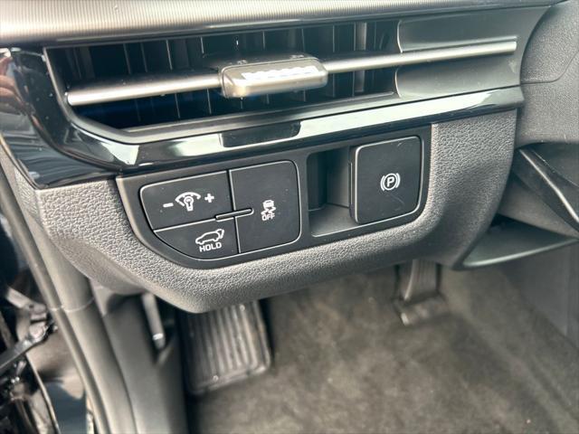new 2026 Kia Sportage car, priced at $33,865