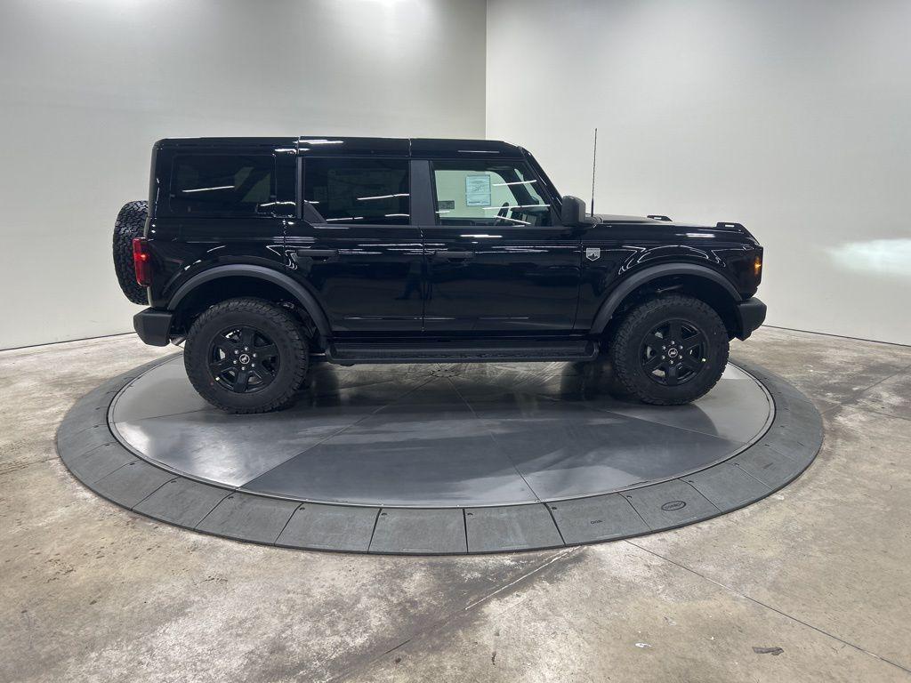 new 2025 Ford Bronco car, priced at $49,305