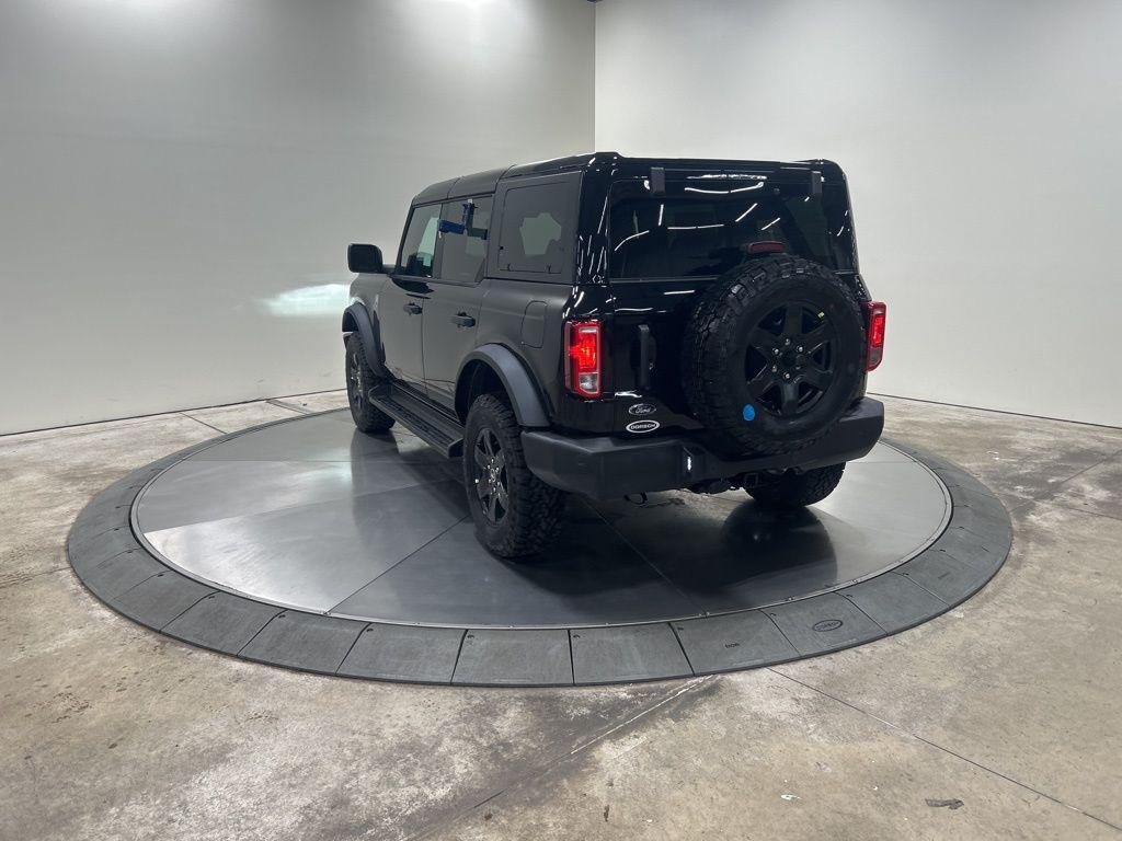 new 2025 Ford Bronco car, priced at $49,305