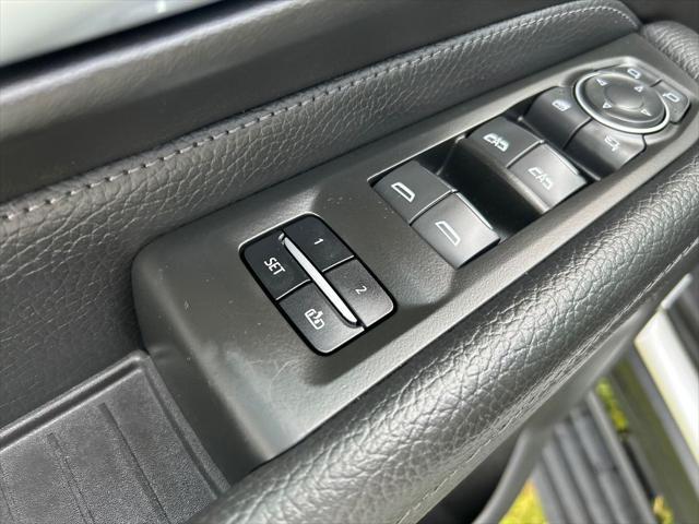 used 2022 GMC Yukon XL car, priced at $58,708