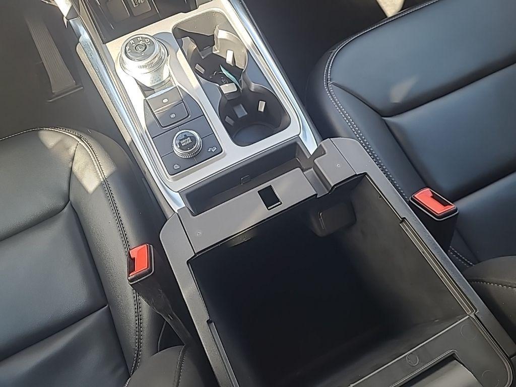 used 2022 Ford Explorer car, priced at $29,632