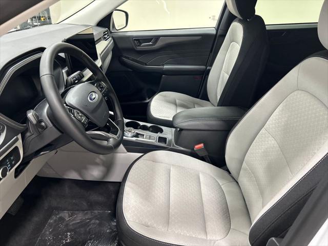 new 2025 Ford Escape car, priced at $32,428