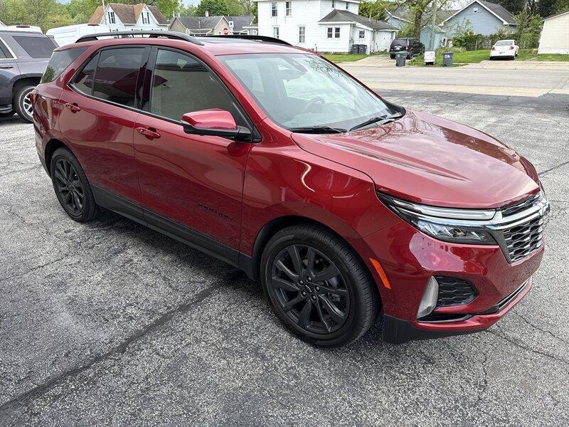 used 2022 Chevrolet Equinox car, priced at $23,900