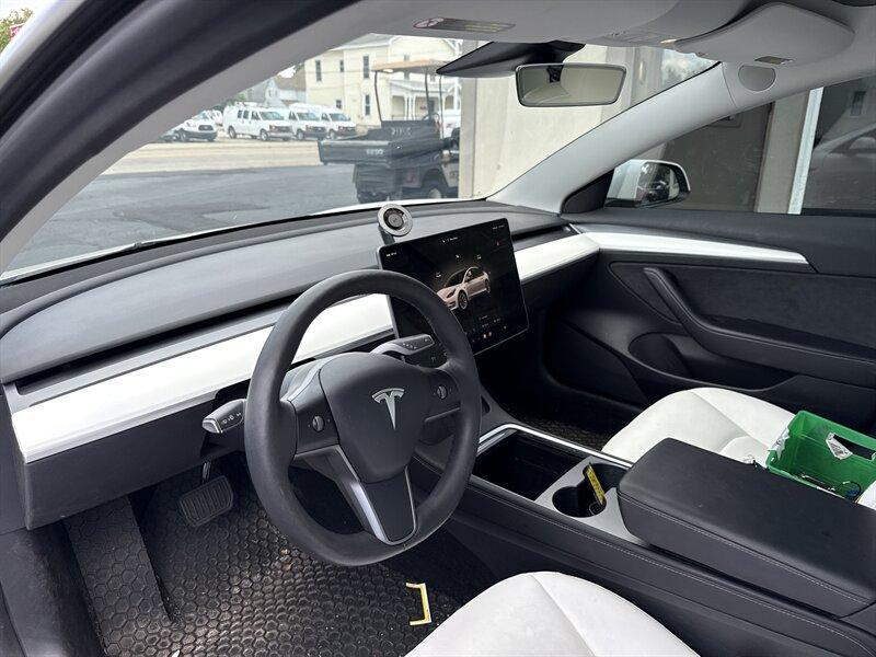used 2022 Tesla Model 3 car, priced at $25,900