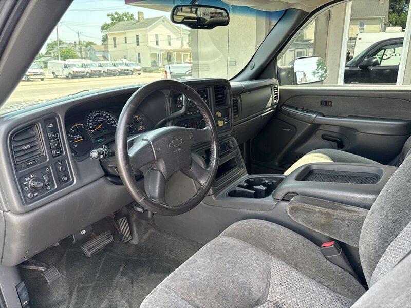 used 2003 Chevrolet Silverado 2500 car, priced at $8,900