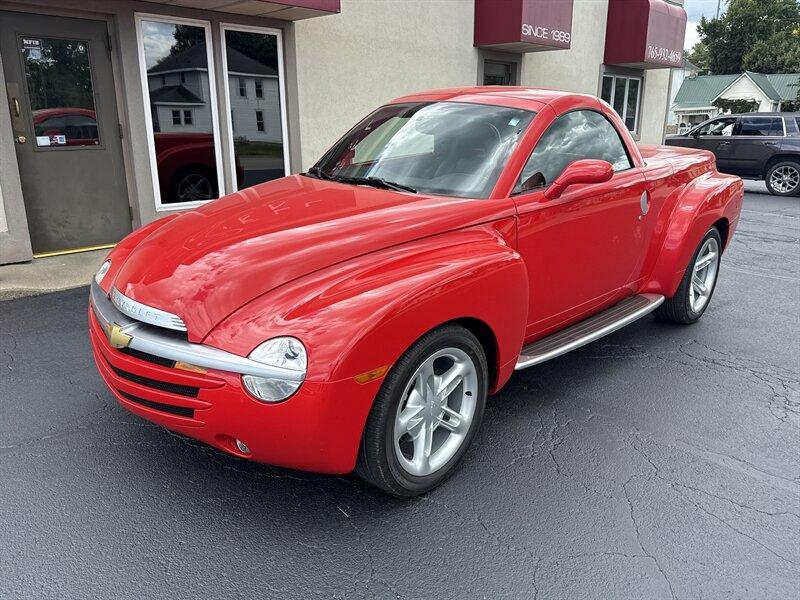 used 2004 Chevrolet SSR car, priced at $30,900
