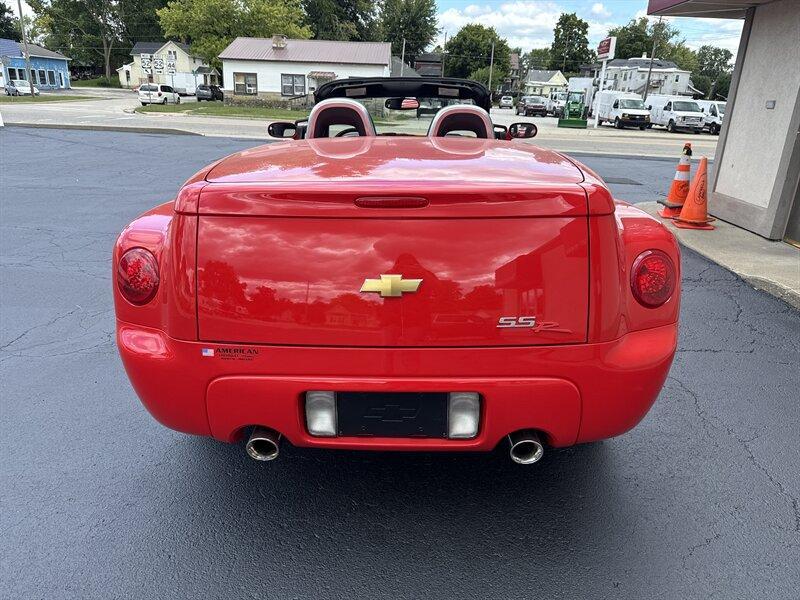 used 2004 Chevrolet SSR car, priced at $30,900