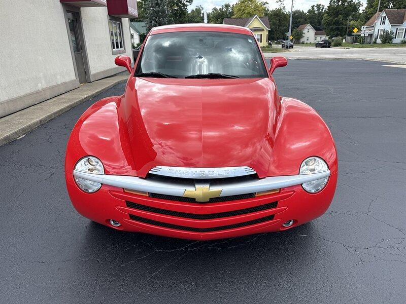 used 2004 Chevrolet SSR car, priced at $30,900