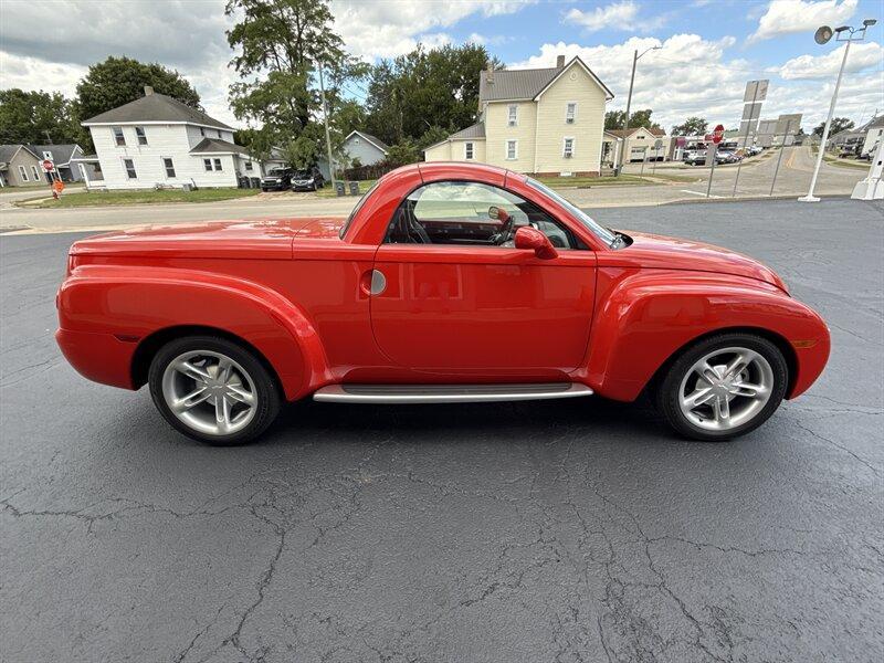 used 2004 Chevrolet SSR car, priced at $30,900