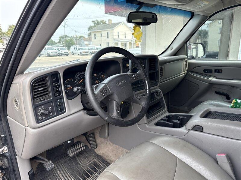 used 2005 GMC Sierra 2500 car, priced at $8,900