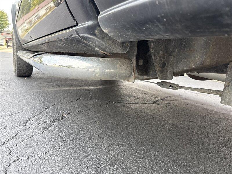 used 2005 GMC Sierra 2500 car, priced at $8,900