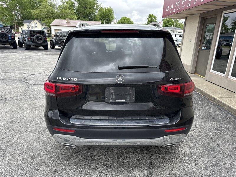 used 2023 Mercedes-Benz GLB 250 car, priced at $32,900