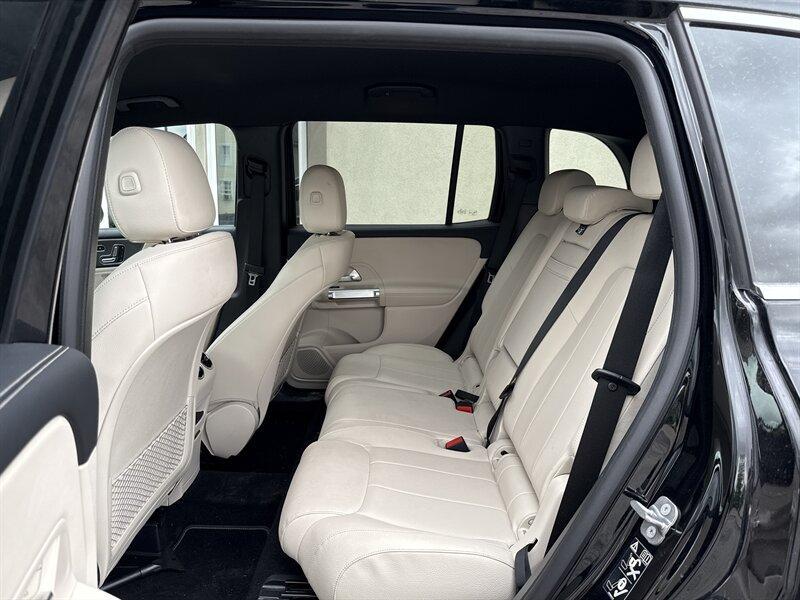 used 2023 Mercedes-Benz GLB 250 car, priced at $32,900
