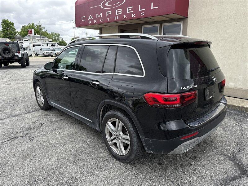 used 2023 Mercedes-Benz GLB 250 car, priced at $32,900