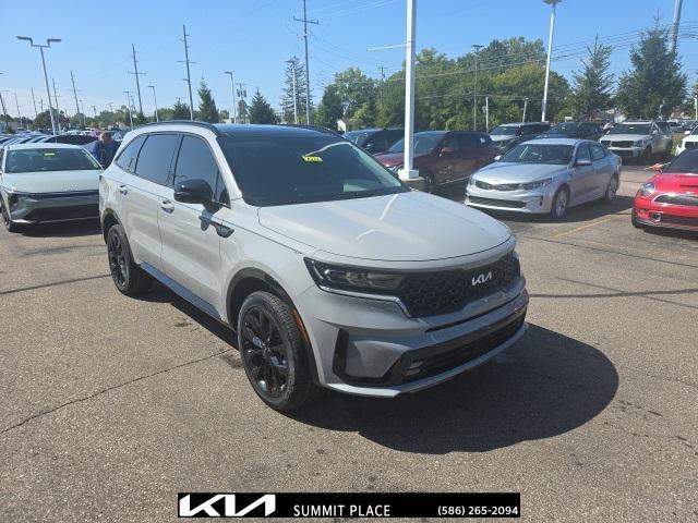 used 2022 Kia Sorento car, priced at $31,249