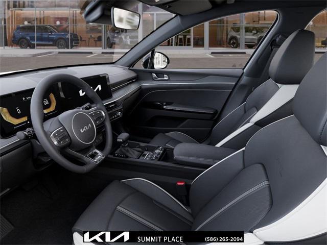 new 2025 Kia K5 car, priced at $29,592