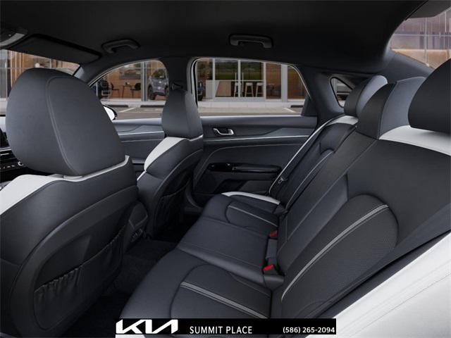 new 2025 Kia K5 car, priced at $29,592